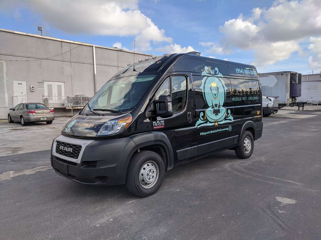 Majestic Mobile Pet Grooming