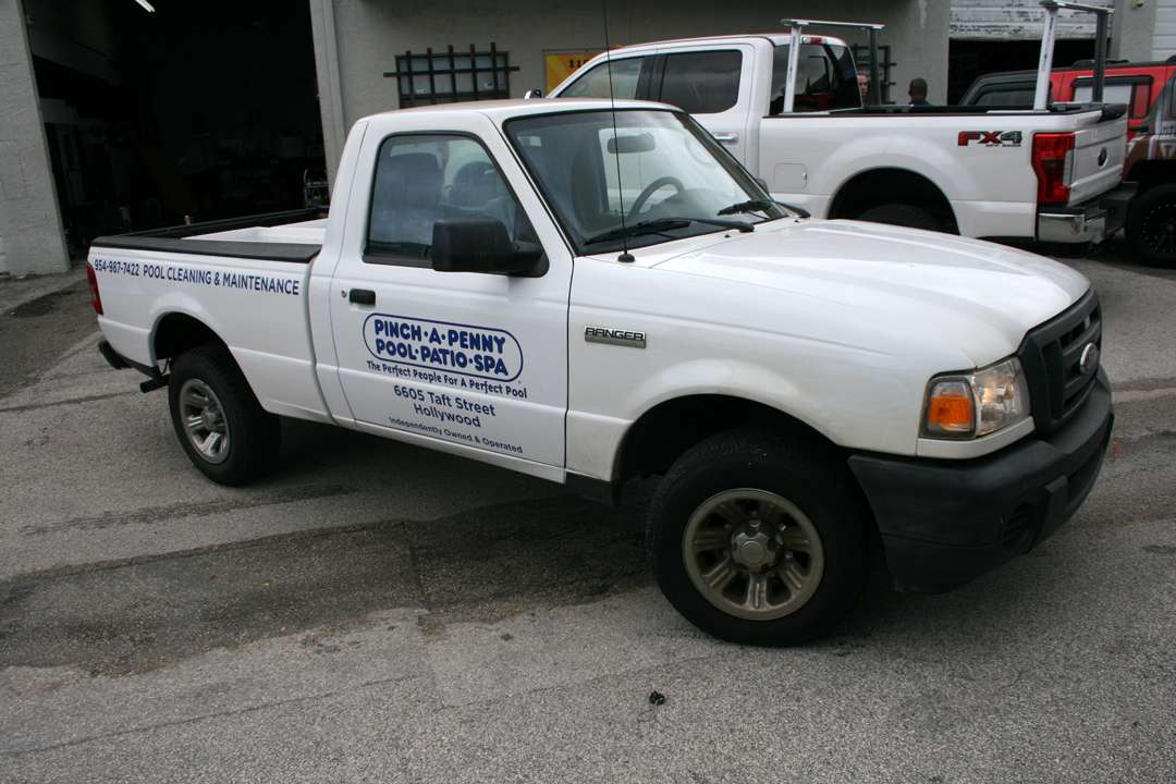 Pinch A Penny - Pool Patio Spa