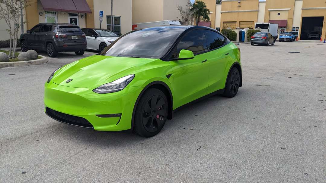 Color Change - Electric Green