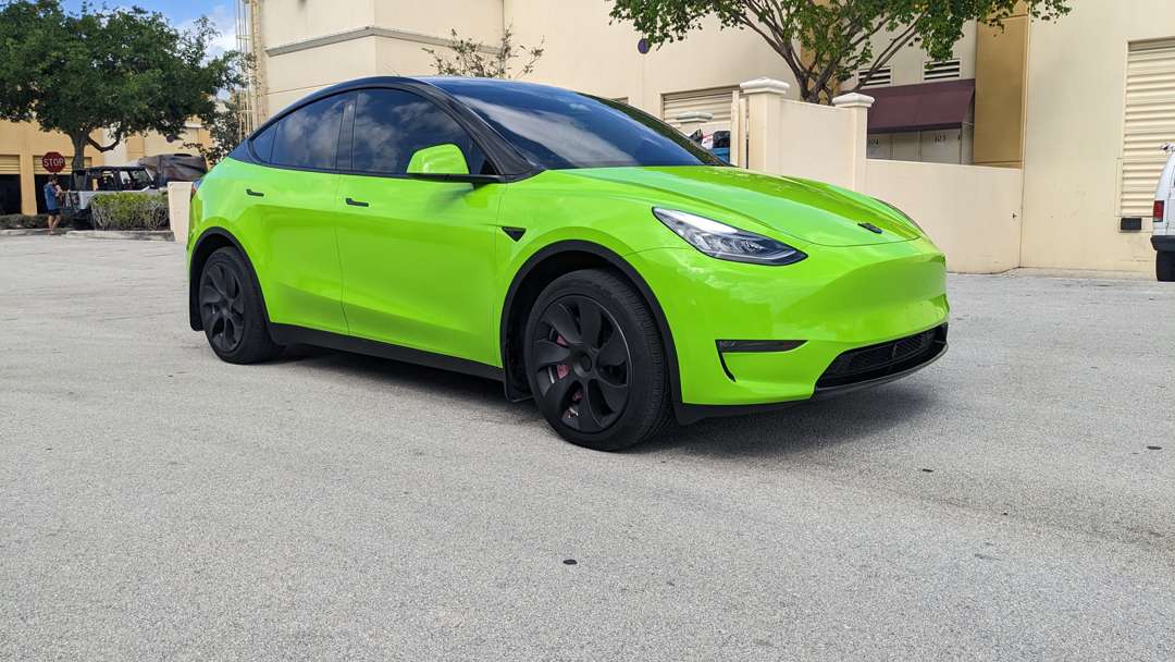 Color Change - Electric Green