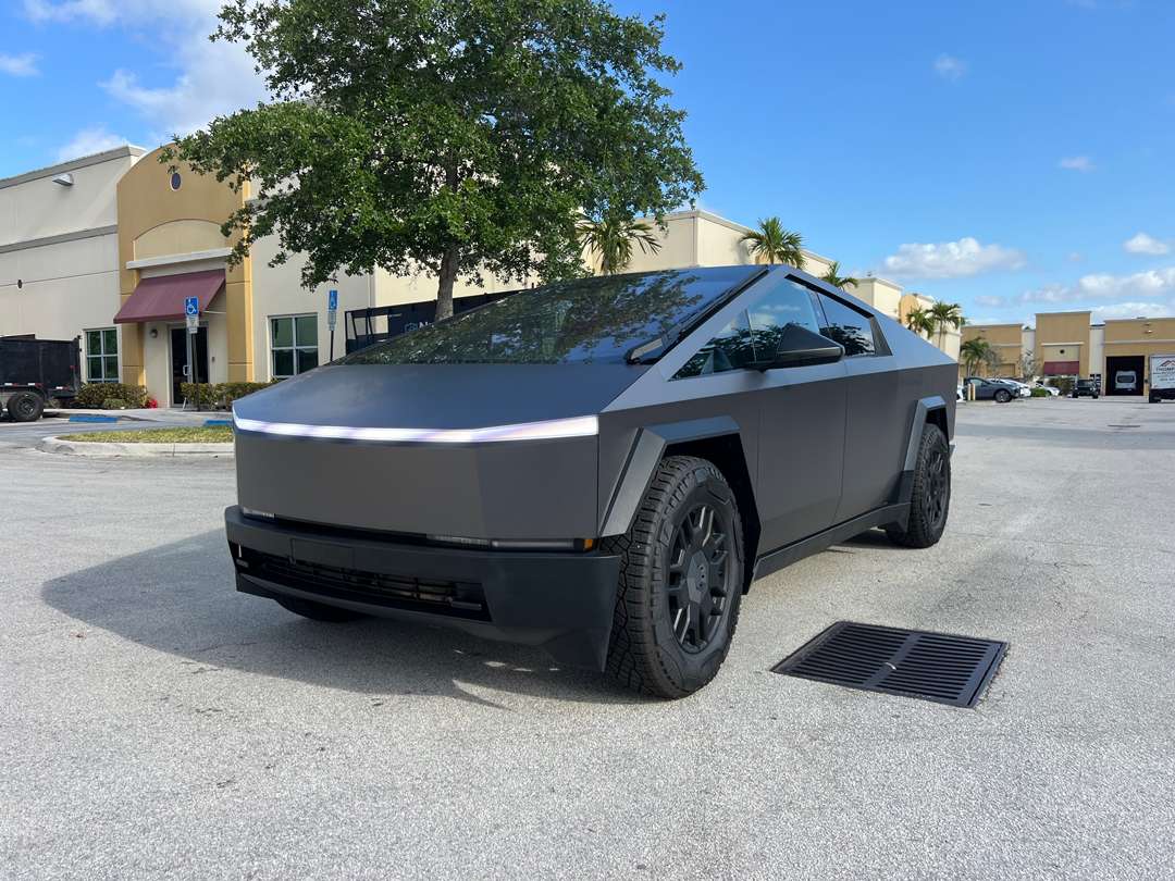 Color Change - Cybertruck Mate Grey